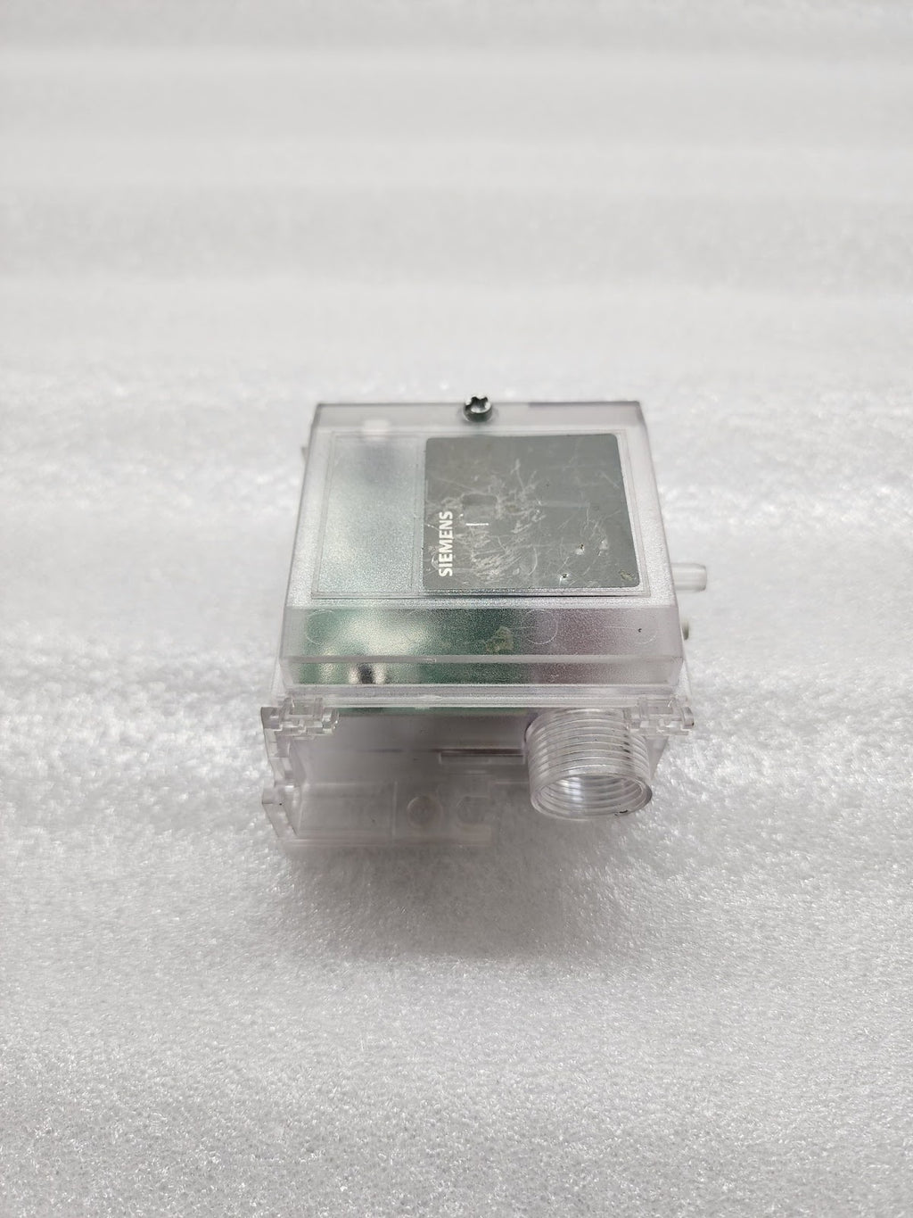 SIEMENS QBM3020-1 DIFFERENTIAL PRESSURE SENSOR