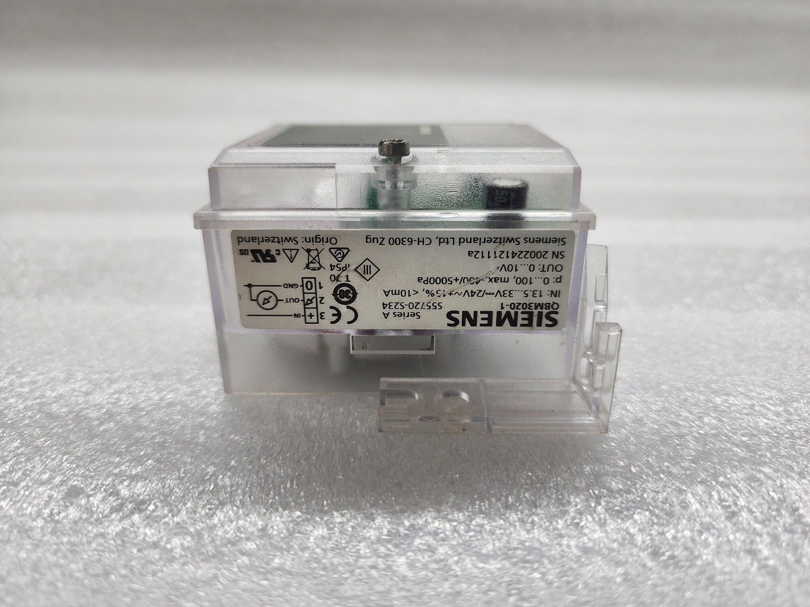 SIEMENS QBM3020-1 DIFFERENTIAL PRESSURE SENSOR