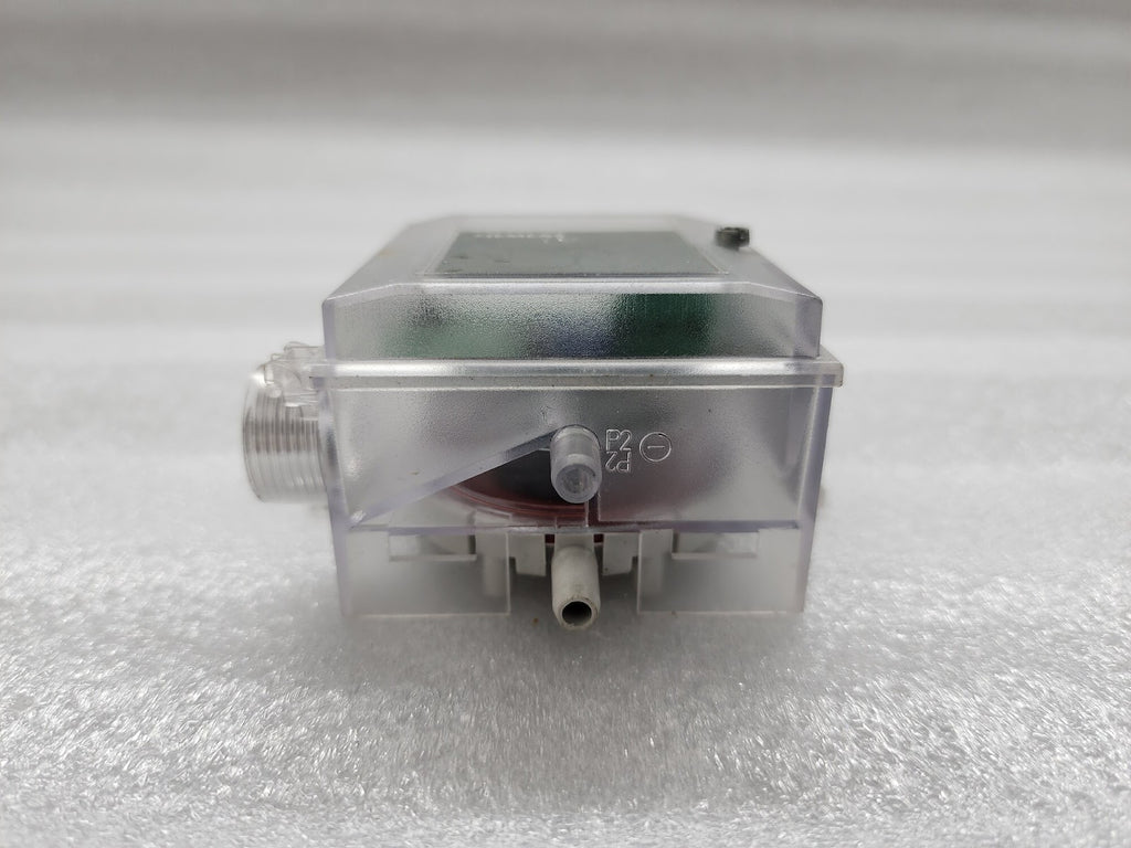 SIEMENS QBM3020-1 DIFFERENTIAL PRESSURE SENSOR
