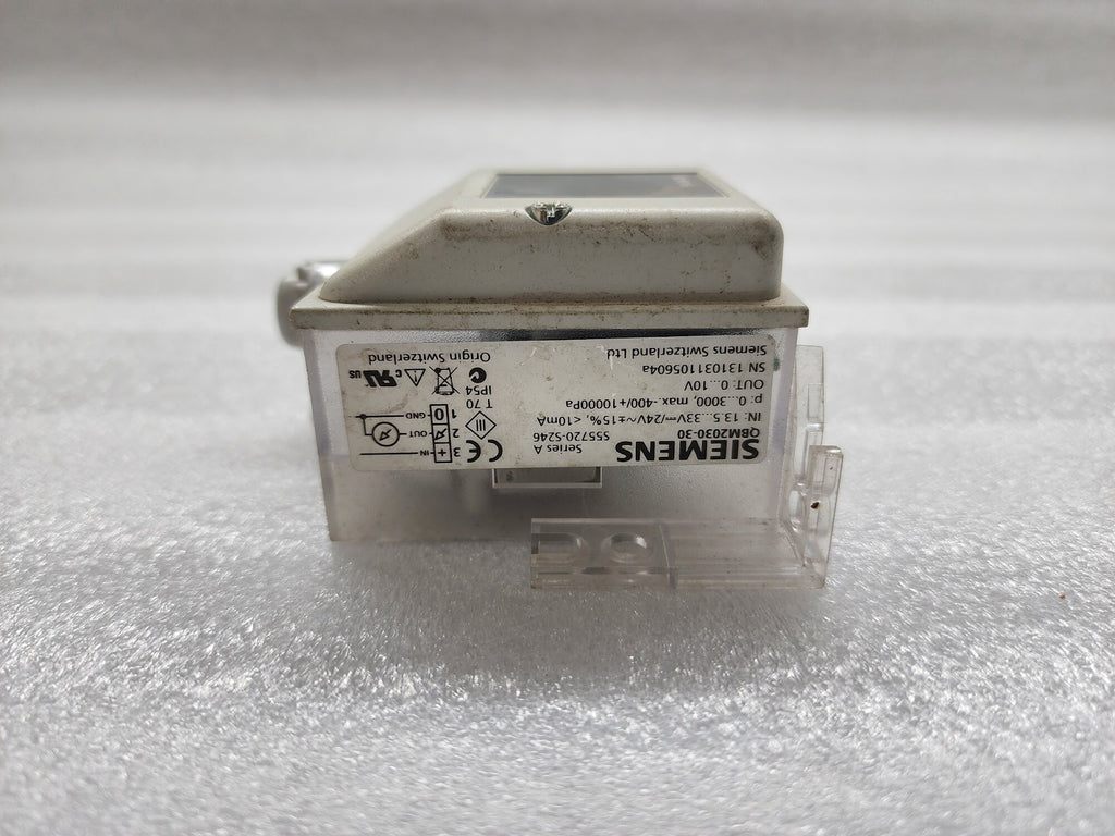 SIEMENS QBM2030-30  DIFFERENTIAL PRESSURE SENSOR