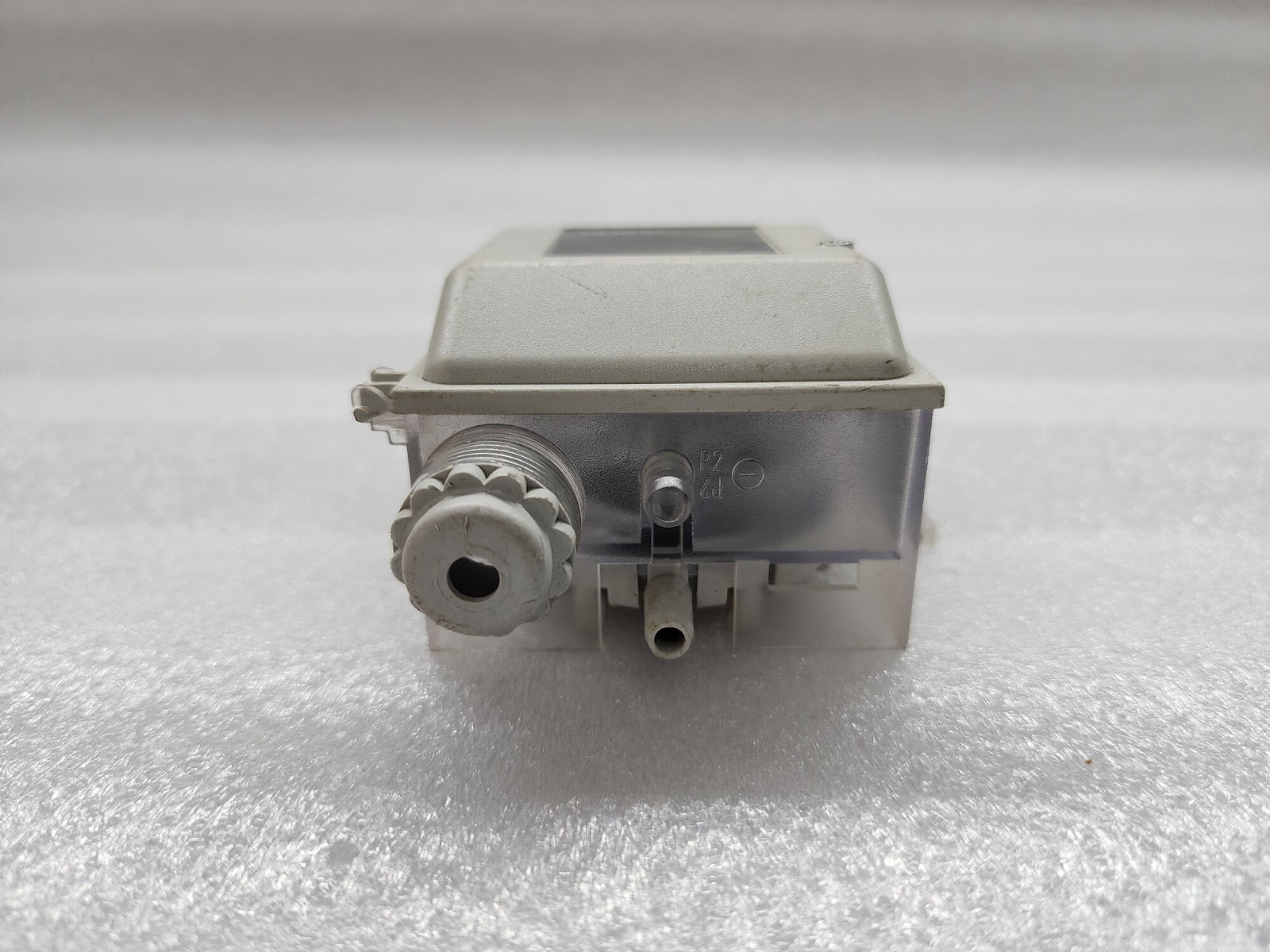 SIEMENS QBM2030-30  DIFFERENTIAL PRESSURE SENSOR