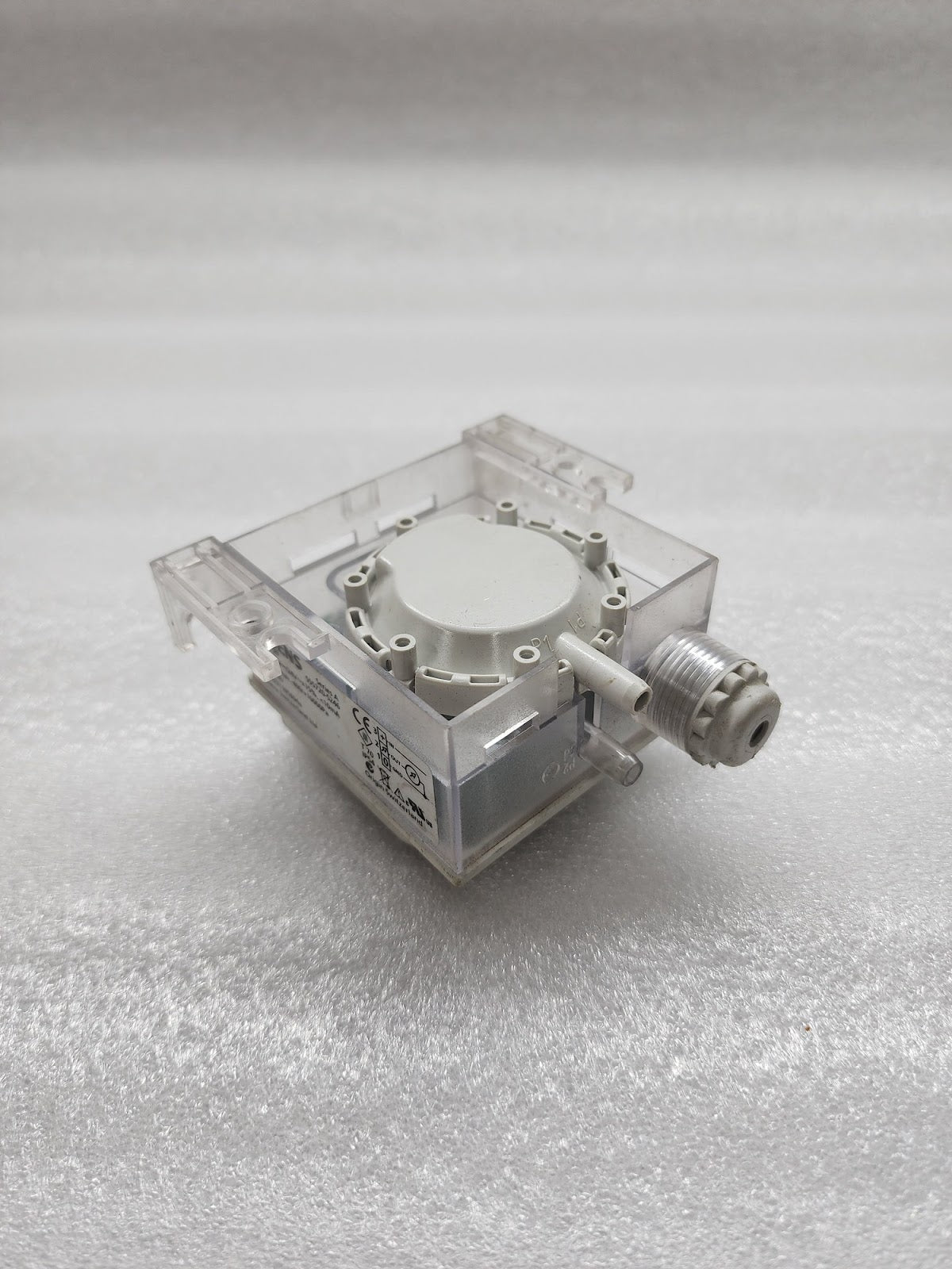 SIEMENS QBM2030-30  DIFFERENTIAL PRESSURE SENSOR