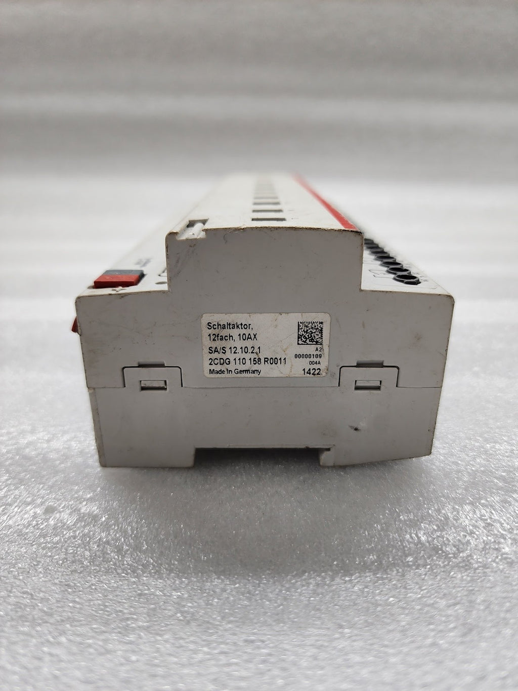 ABB SA/S 12.10.2.1 SWITCH ACTUATOR 2CDG110158R0011