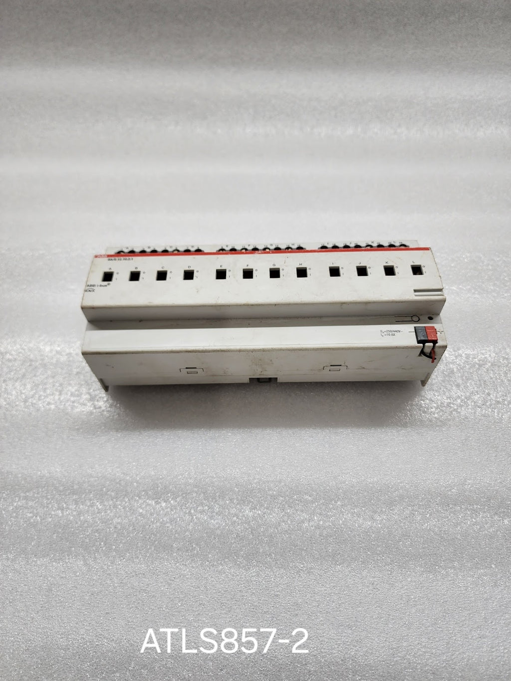 ABB SA/S 12.10.2.1 SWITCH ACTUATOR 2CDG110158R0011
