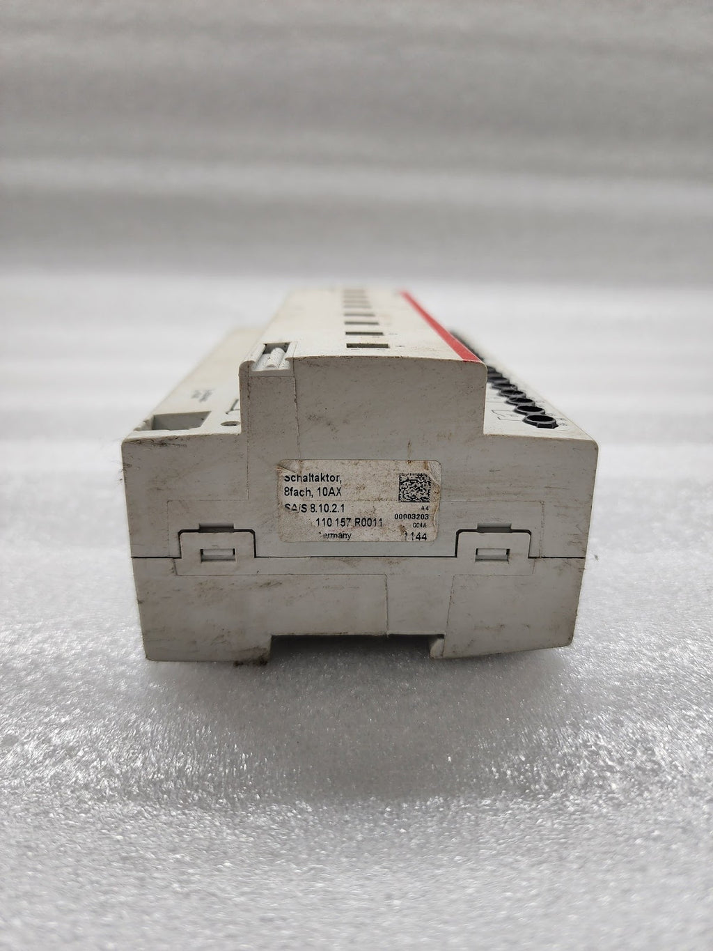 ABB SA/S 8.10.2.1 SWITCH ACTUATOR 2CDG110157R0011