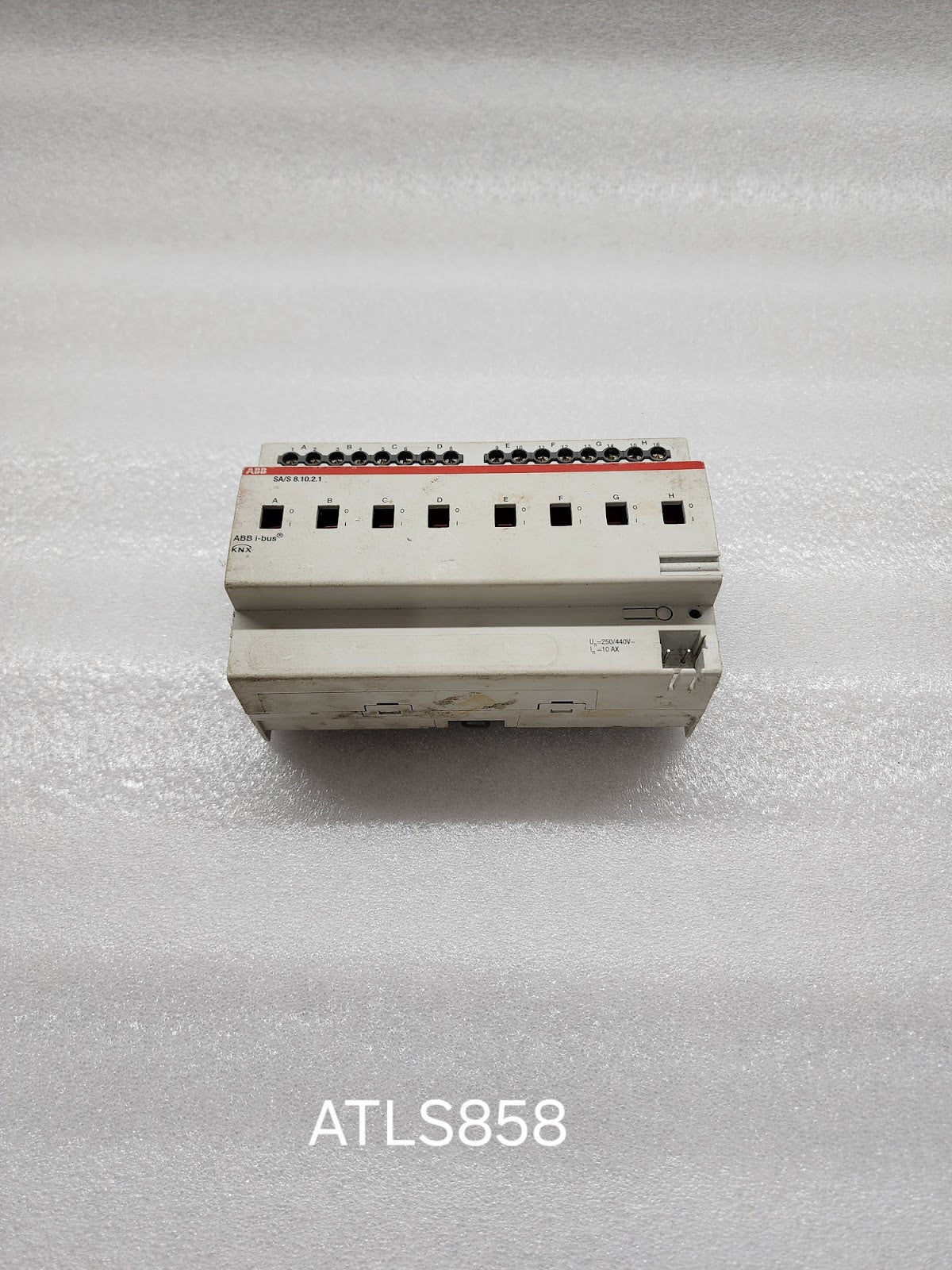 ABB SA/S 8.10.2.1 SWITCH ACTUATOR 2CDG110157R0011