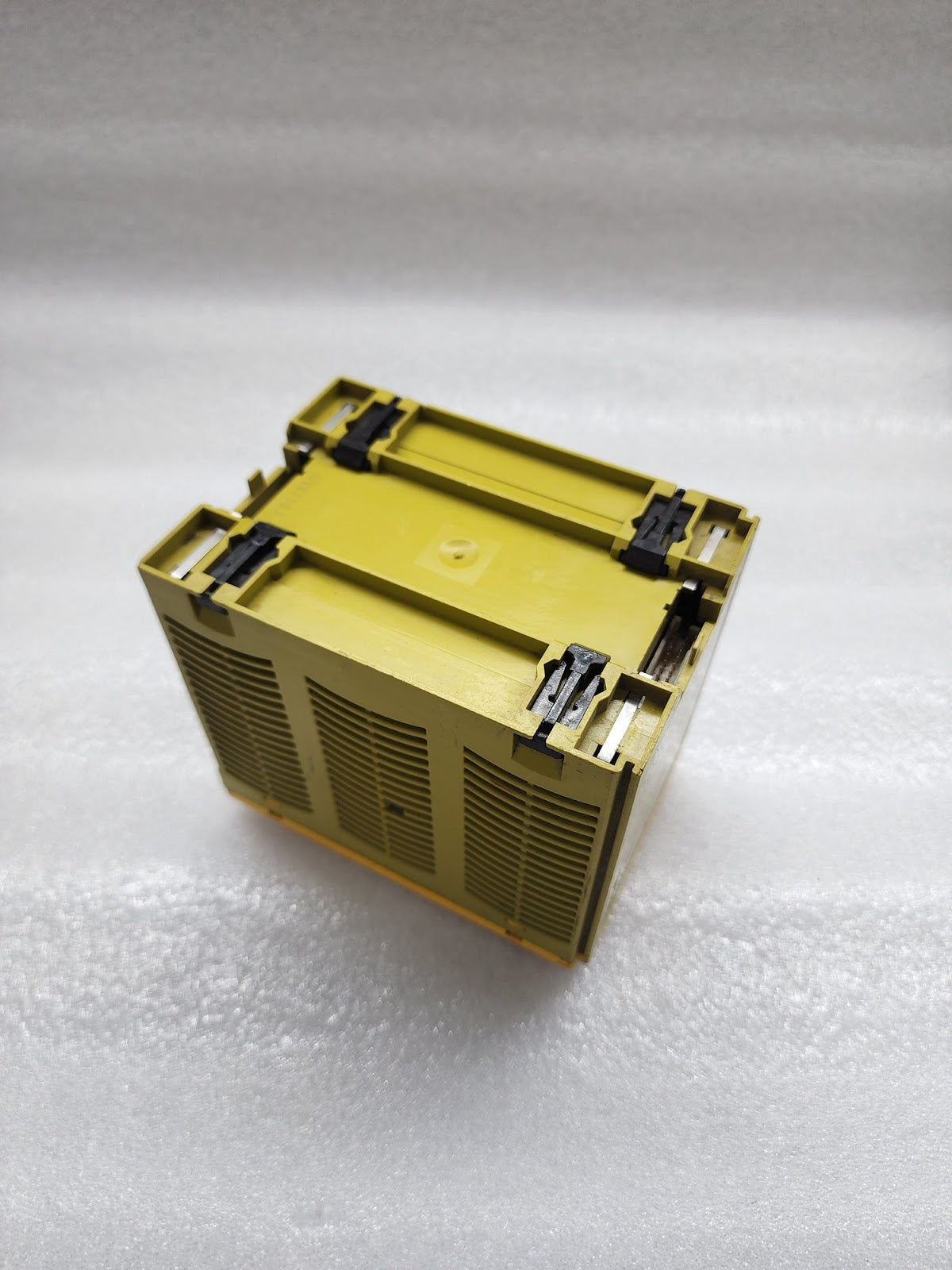 PILZ PNOZ M1P SAFETY RELAY 773100 24VDC