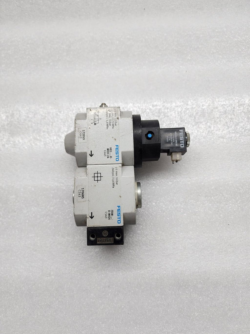 FESTO MIDI-24 C643 172959 PNEUMATIC VALVE DRM-D-MIDI C543 170685