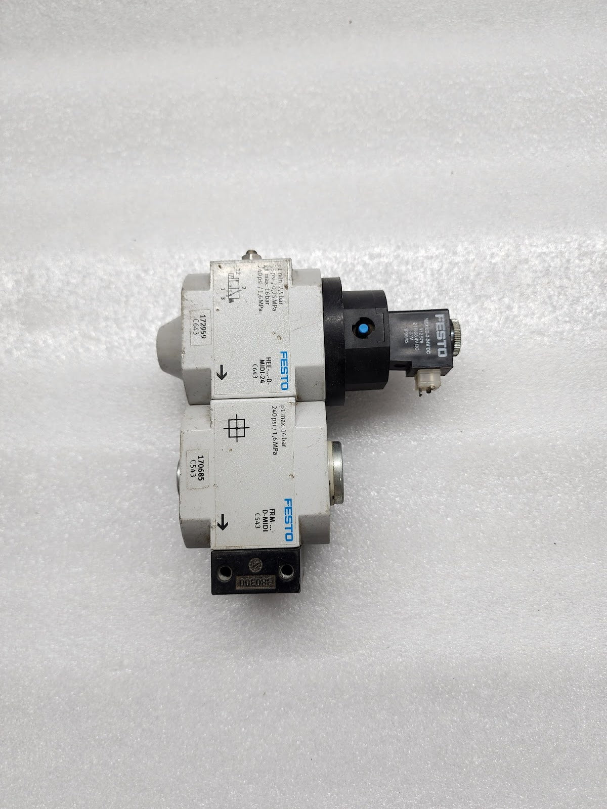 FESTO MIDI-24 C643 172959 PNEUMATIC VALVE DRM-D-MIDI C543 170685