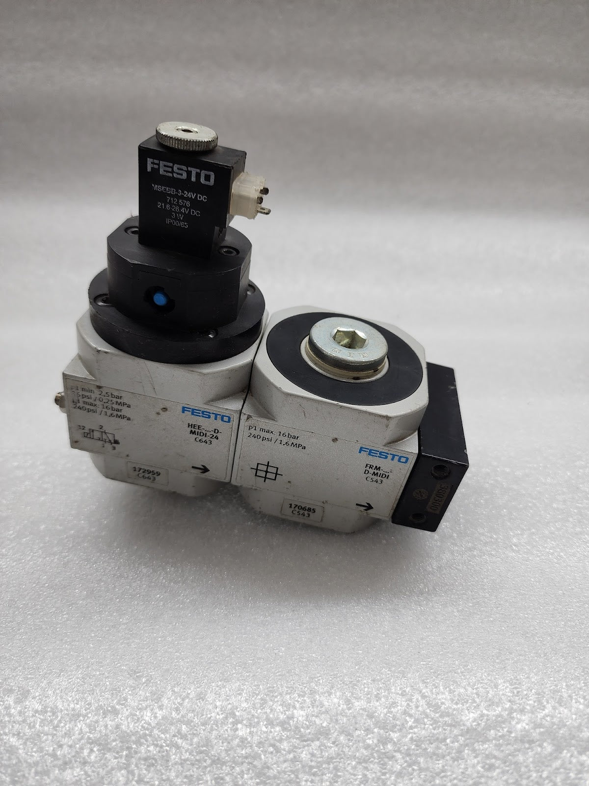 FESTO MIDI-24 C643 172959 PNEUMATIC VALVE DRM-D-MIDI C543 170685