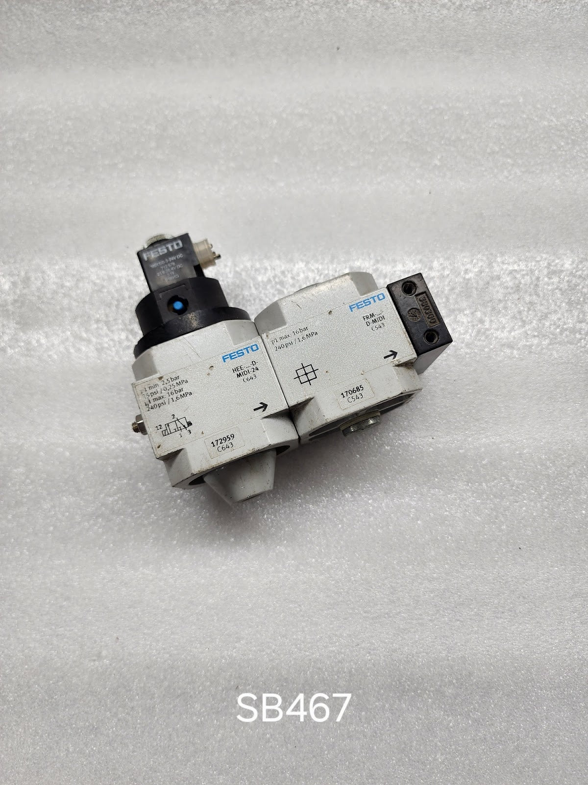 FESTO MIDI-24 C643 172959 PNEUMATIC VALVE DRM-D-MIDI C543 170685