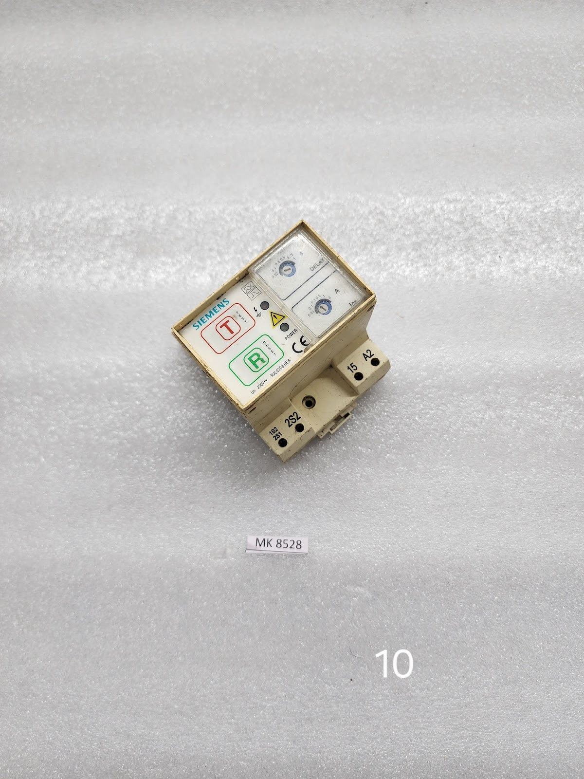 SIEMENS 3UL0303-0EA VOLTAGE/PHASE MONITOR 230VAC
