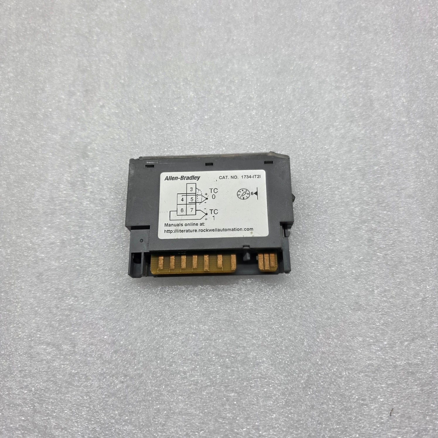 ALLEN BRADLEY 1734-IT2I POINT I/O TEMPERATURE INPUT MODULE