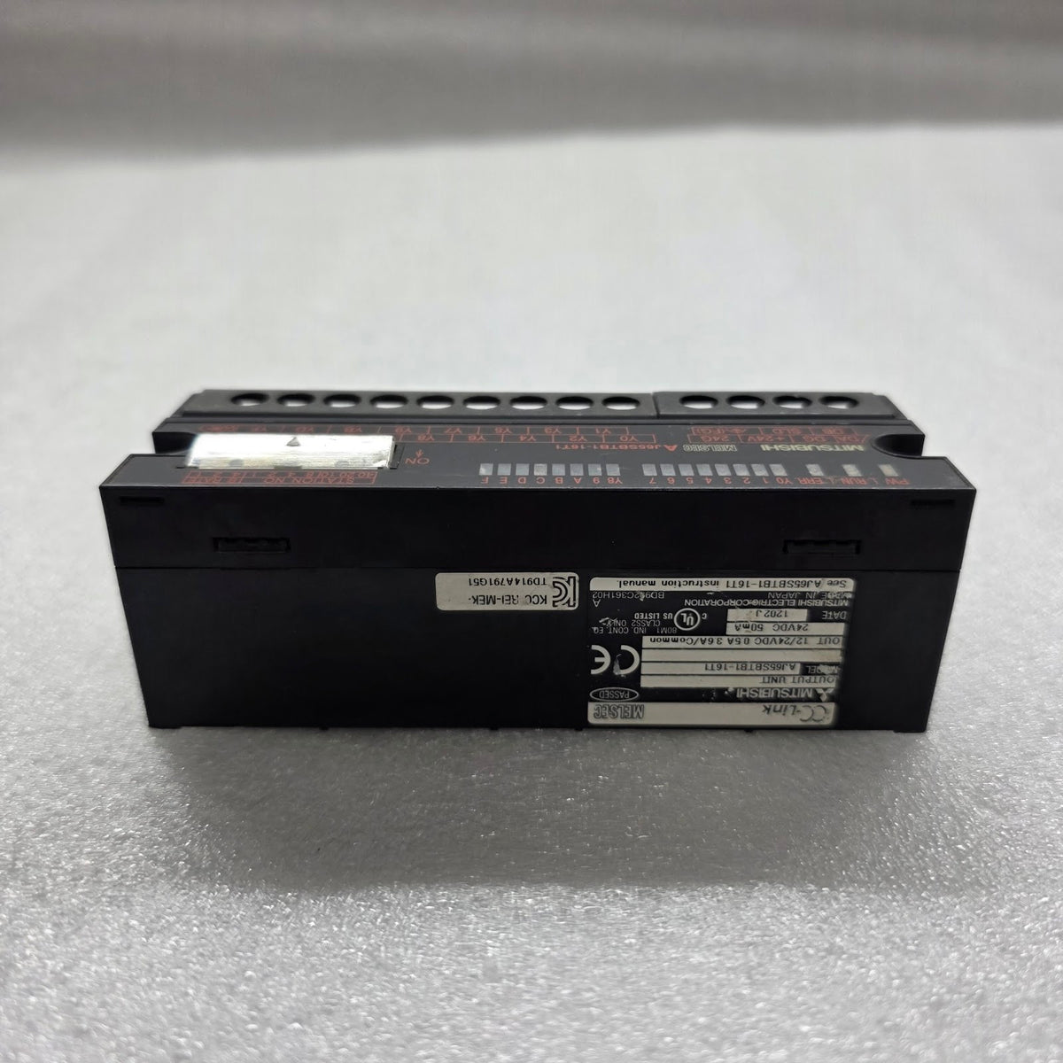 MITSUBISHI AJ65SBTB1-16T1 OUTPUT UNIT