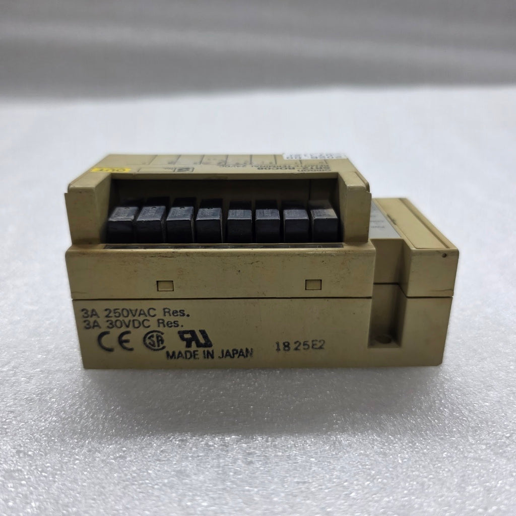 OMRON SRT2-ROC08 REMOTE TERMINAL UNIT