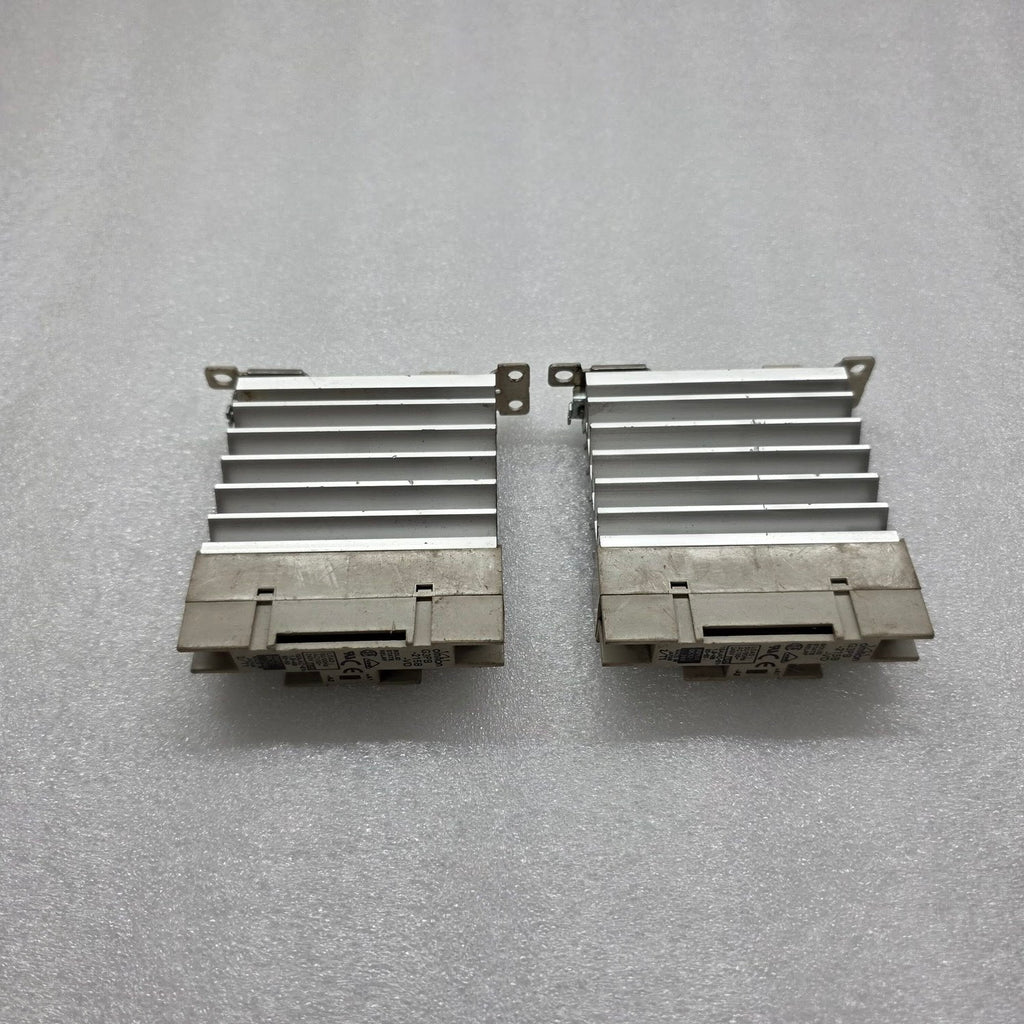 OMRON G3PB-215B-VD SOLID STATE RELAY