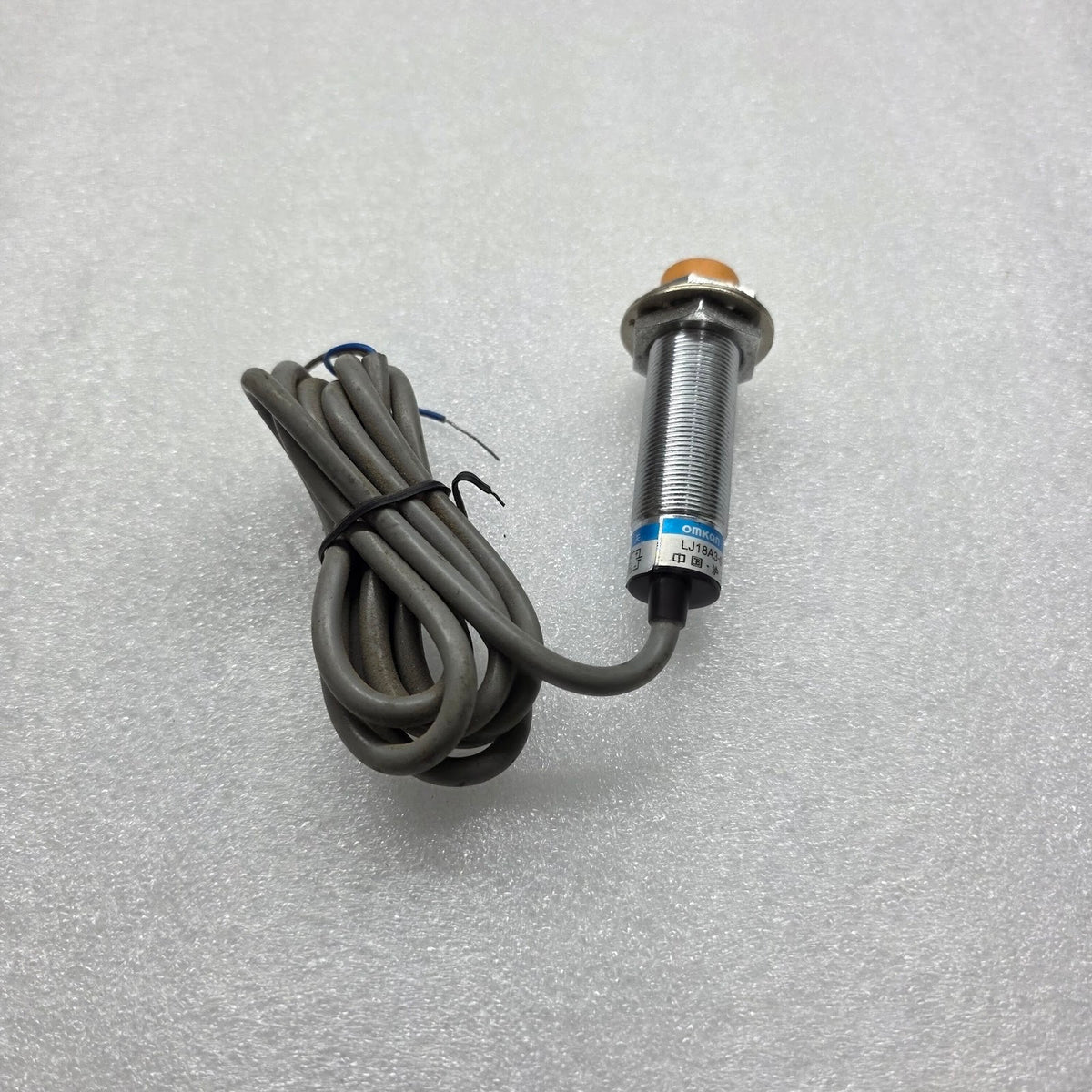 OMKQN LJ18A3-8-Z/DX INDUCTIVE SENSOR