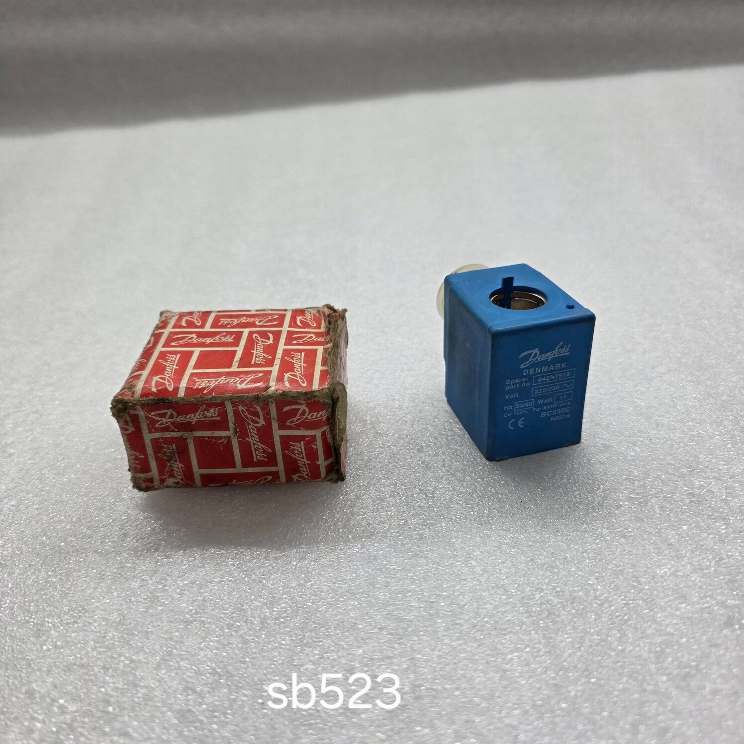 DANFOSS 042N7518 COIL 220-230V