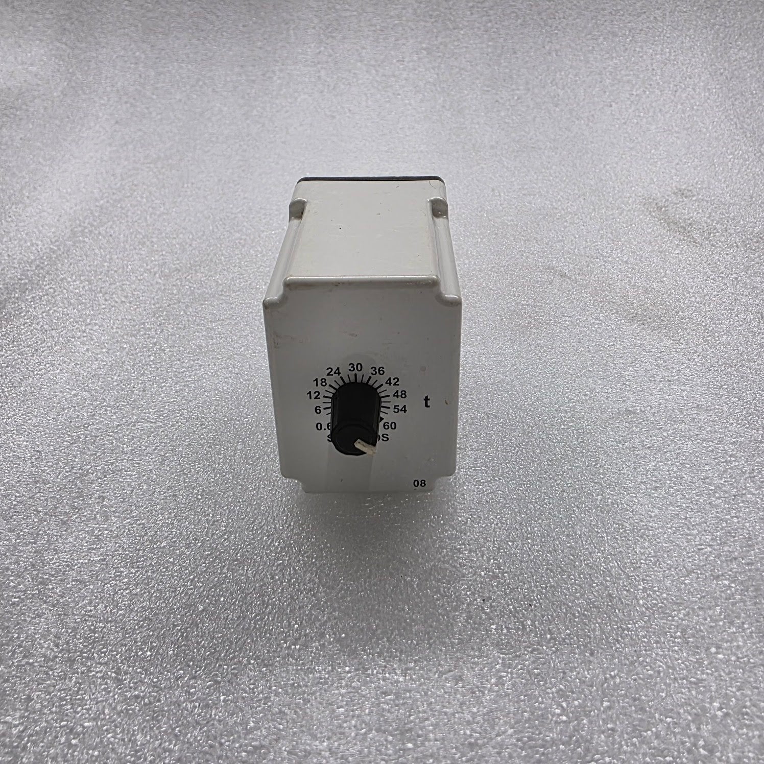 MACROMATIC TR-50522-08 TIME DELAY RELAY 120V AC/DC