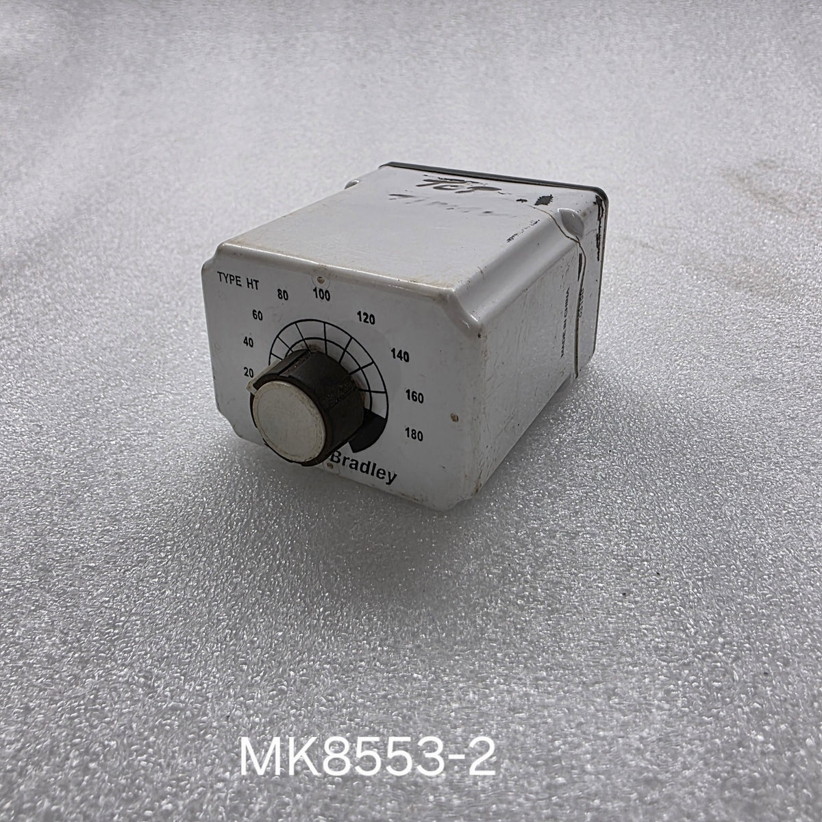 ALLEN BRADLEY 700HT12BA1 TIME DELAY RELAY 120VAC
