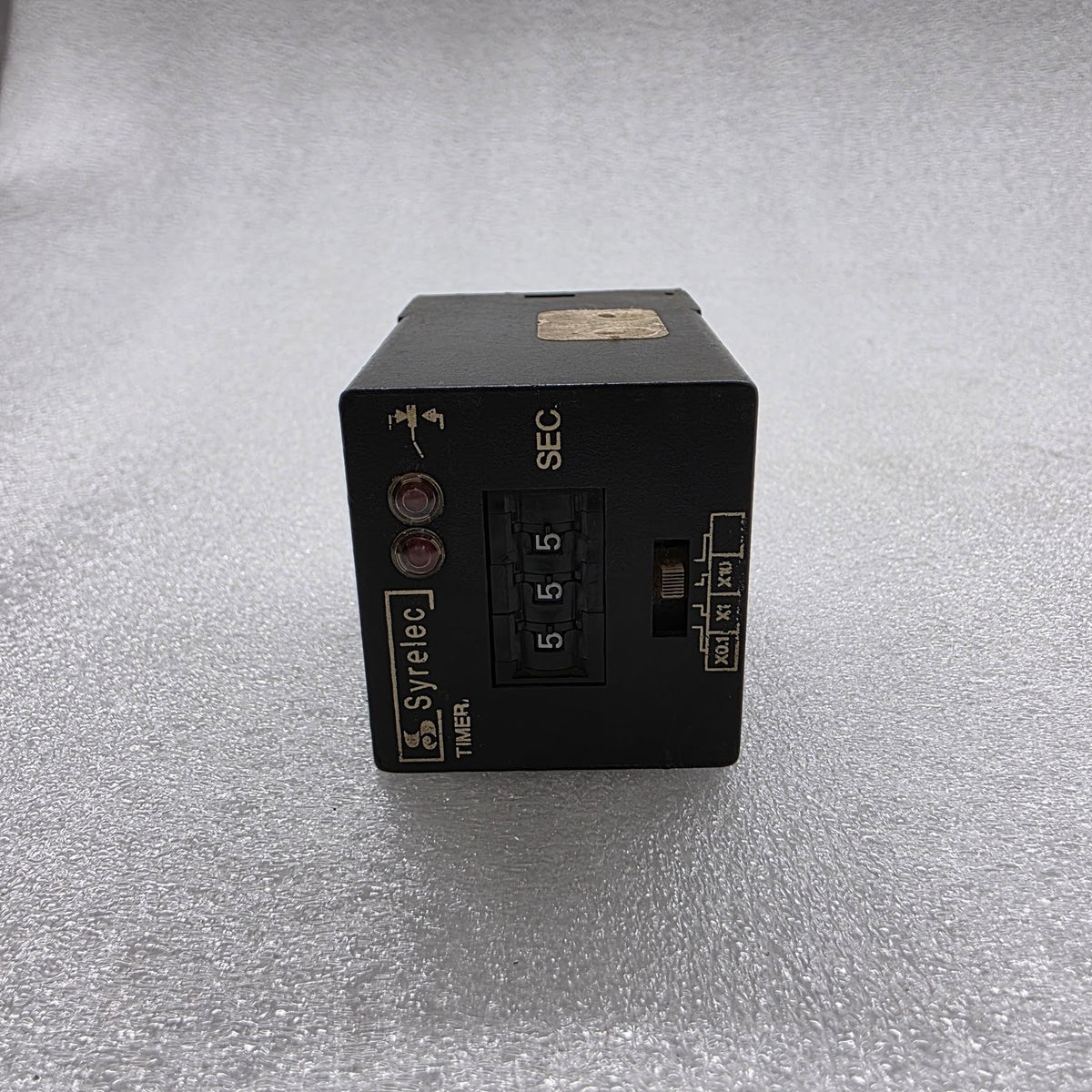 SYRELEC PAR 2.C DELAY TIMER 110VAC