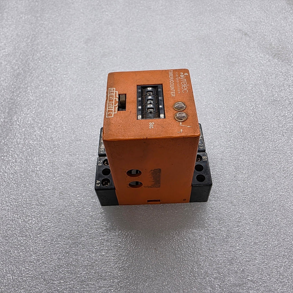 SYRELEC DAR 2.C DELAY TIMER RELAY 110V