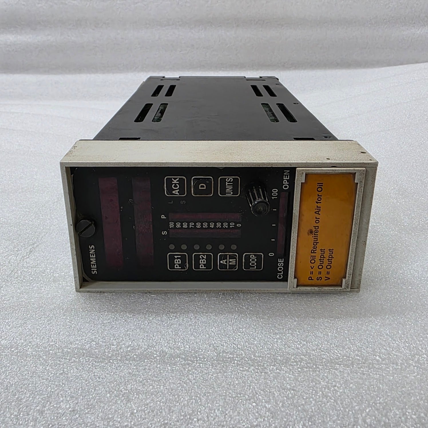 SIEMENS 353A4F1NNNNNNAW DCS MODULE AUTOMATION CONTROLLER TGX 353