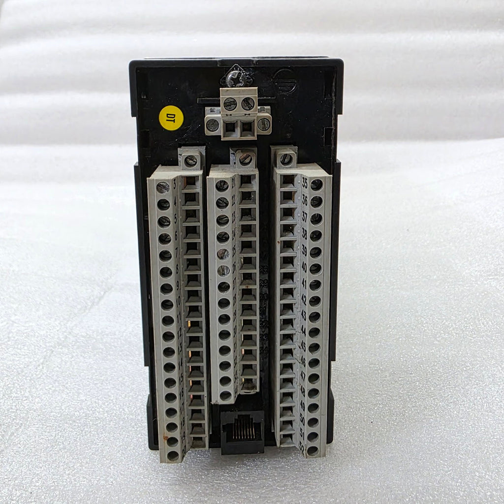 SIEMENS 353A4F1NNNNNNAW DCS MODULE AUTOMATION CONTROLLER TGX 353