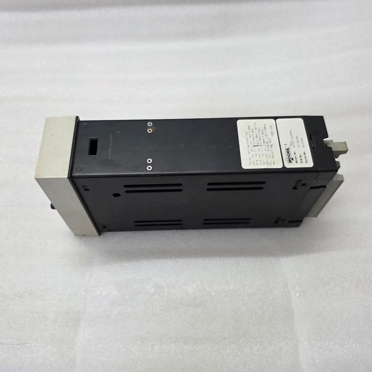 SIEMENS MOORE 353A3F1LNLRNNAW AUTOMATION PROCESS CONTROLLER K73186-003