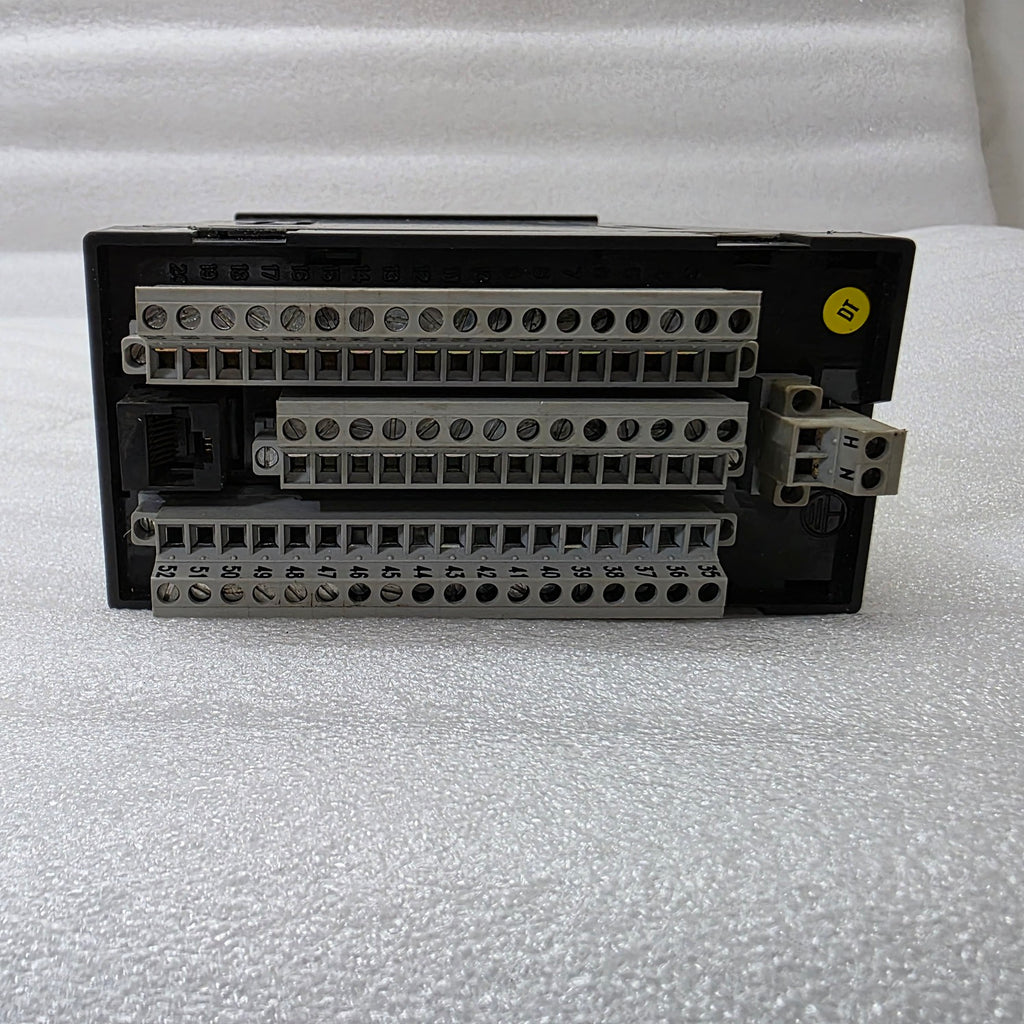 SIEMENS MOORE 353A3F1LNLRNNAW AUTOMATION PROCESS CONTROLLER K73186-003