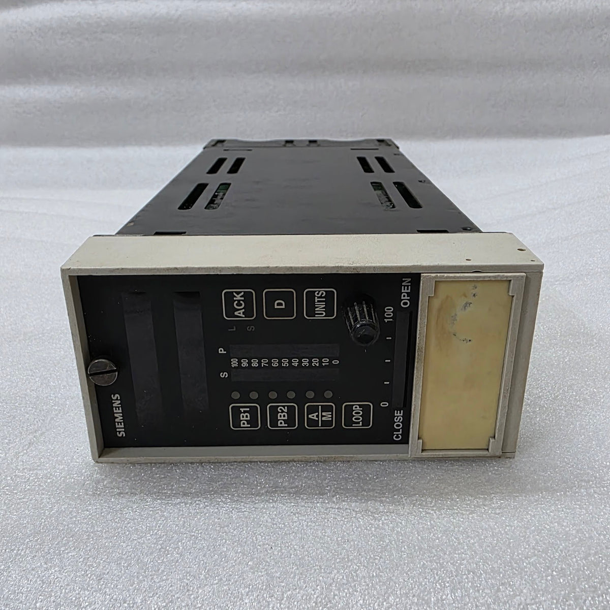 SIEMENS MOORE 353A2FNNNNNNNAW PROCESS AUTOMATION CONTROLLER K044925-002 120-240V