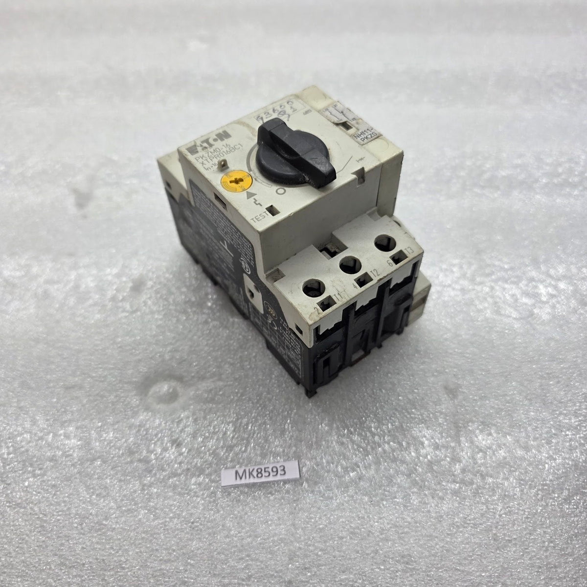 EATON PKZM0-16 MOTOR PROTECTION CIRCUIT BREAKER XTPR016BC1 10-16A