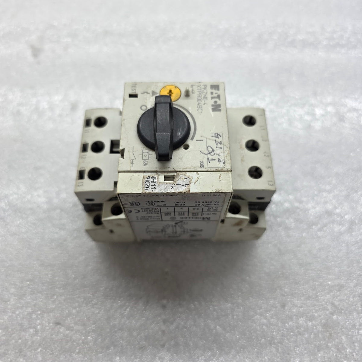 EATON PKZM0-4 MOTOR PROTECTION CIRCUIT BREAKER 4A XTPR004BC1