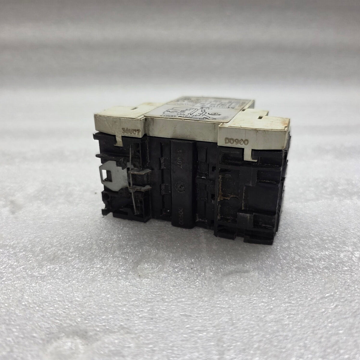 MOELLER PKZM0-25 MOTOR PROTECTION CIRCUIT BREAKER 20-25A