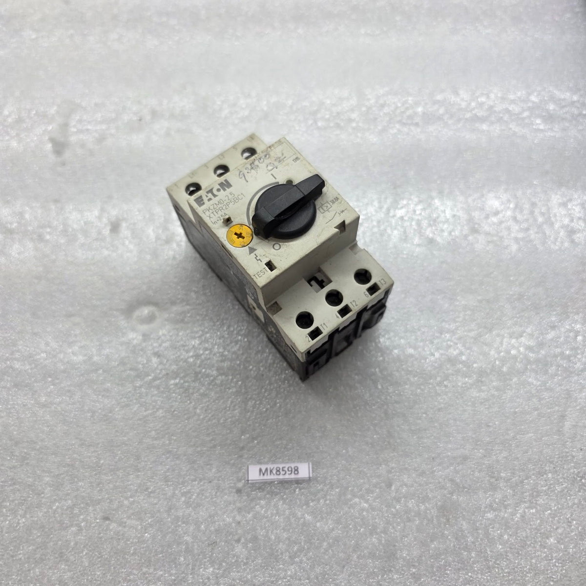 EATON PKZM0-2.5 MOTOR PROTECTION CIRCUIT BREAKER 2.5A XTPR2P5BC1