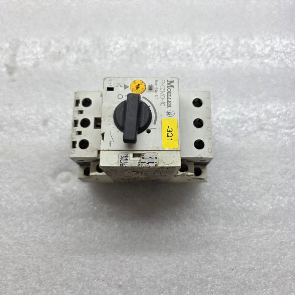 MOELLER PKZM0-10 MOTOR PROTECTION CIRCUIT BREAKER 6.3–10A MANUAL MOTOR STARTER