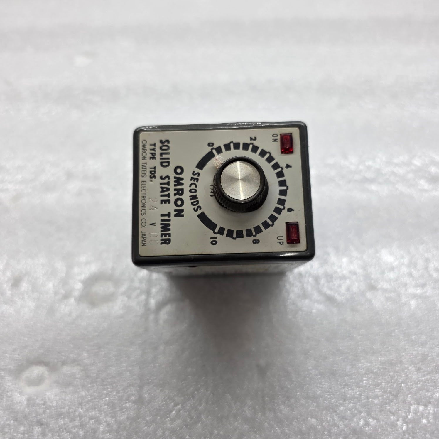 OMRON TDS SOLID STATE TIMER 24VDC TDS-44A223D