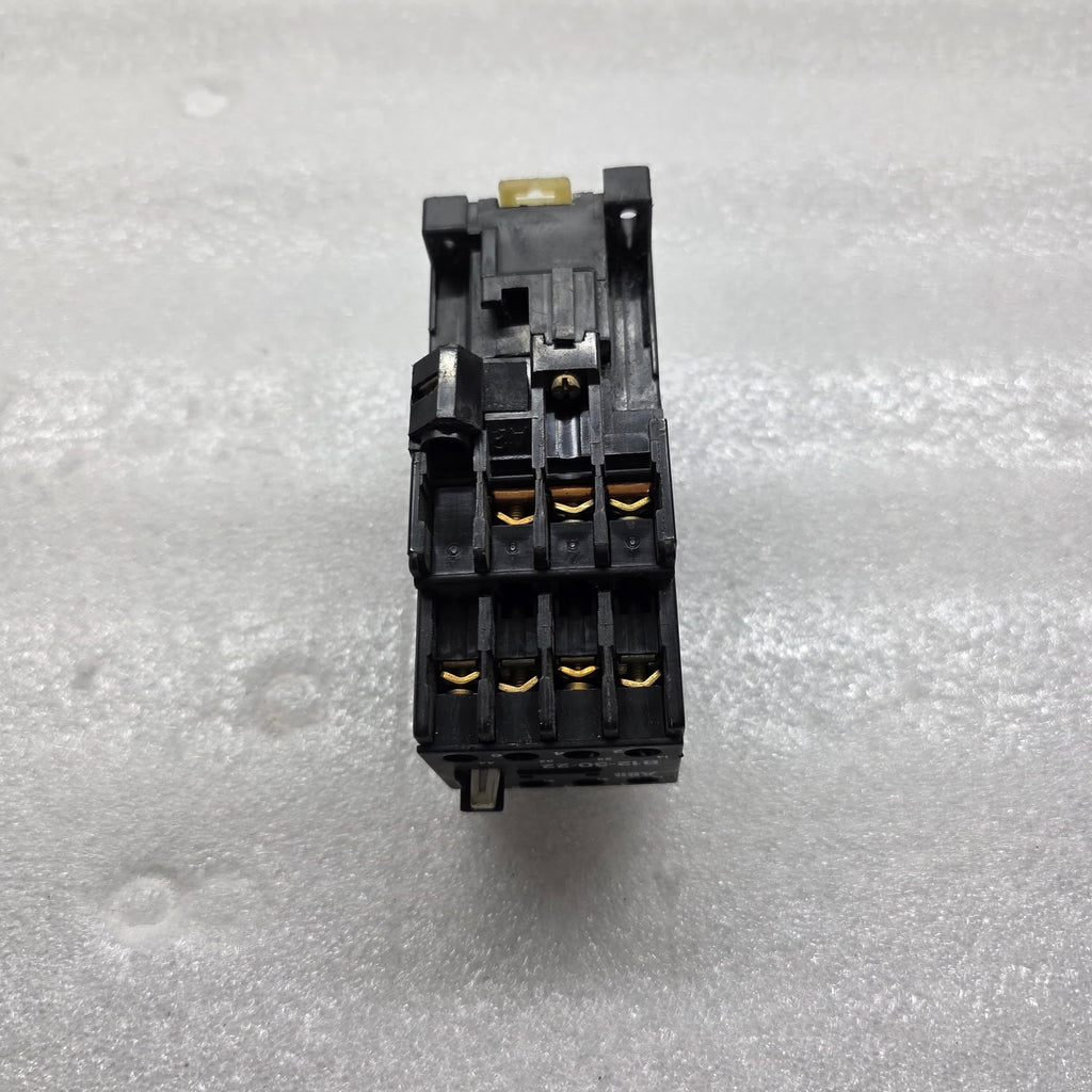 ABB B12-30-22 MAGNETIC CONTACTOR 24-28VAC