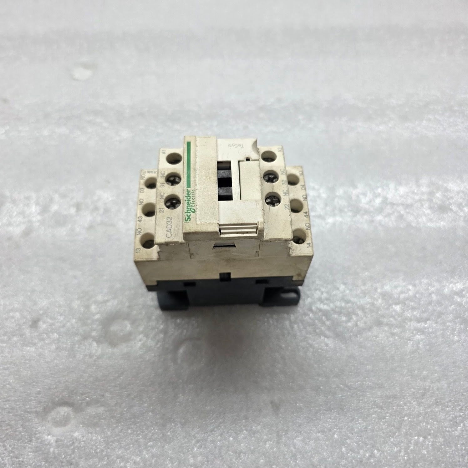 CAD32 CONTROL RELAY LOT OF 3 UNIT