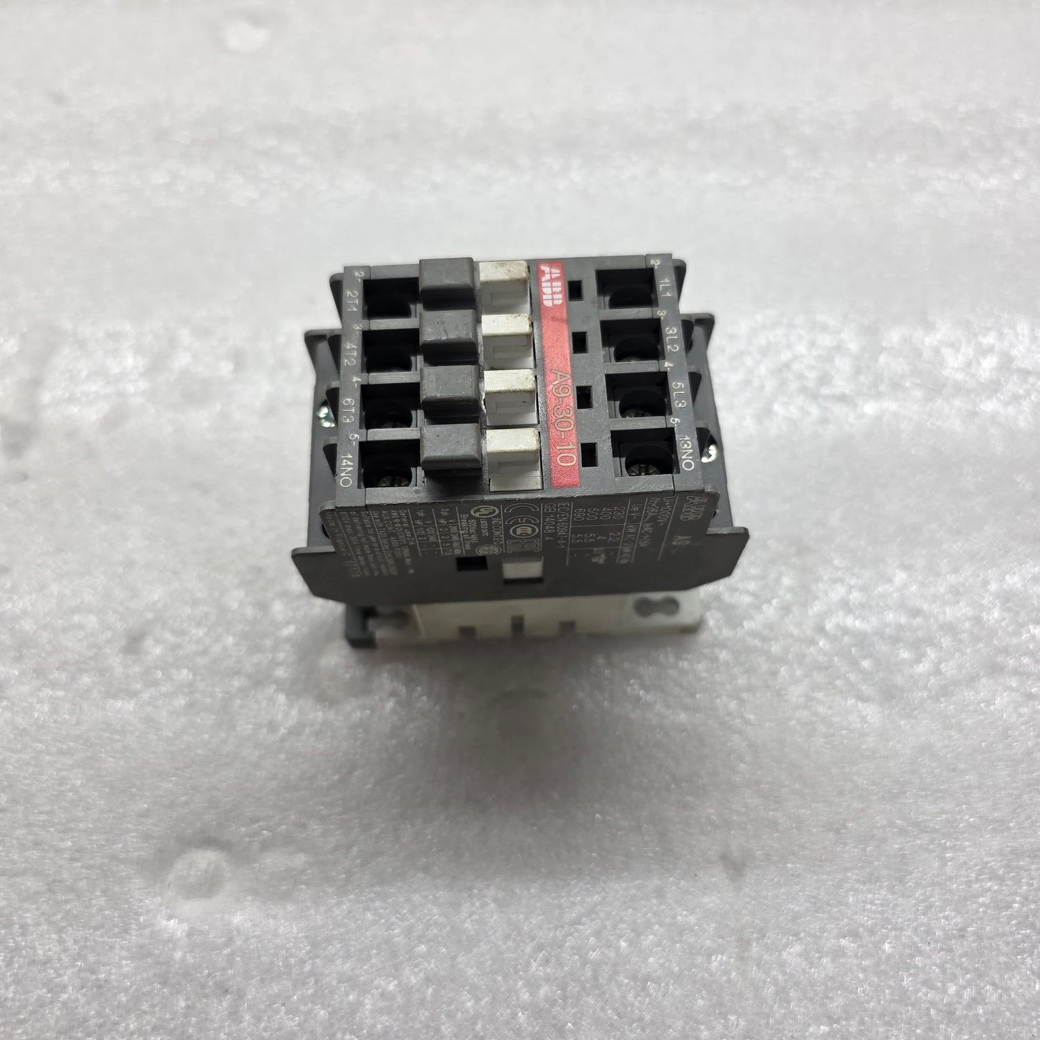 ABB A9-30-10 CONTACTOR 220-240V