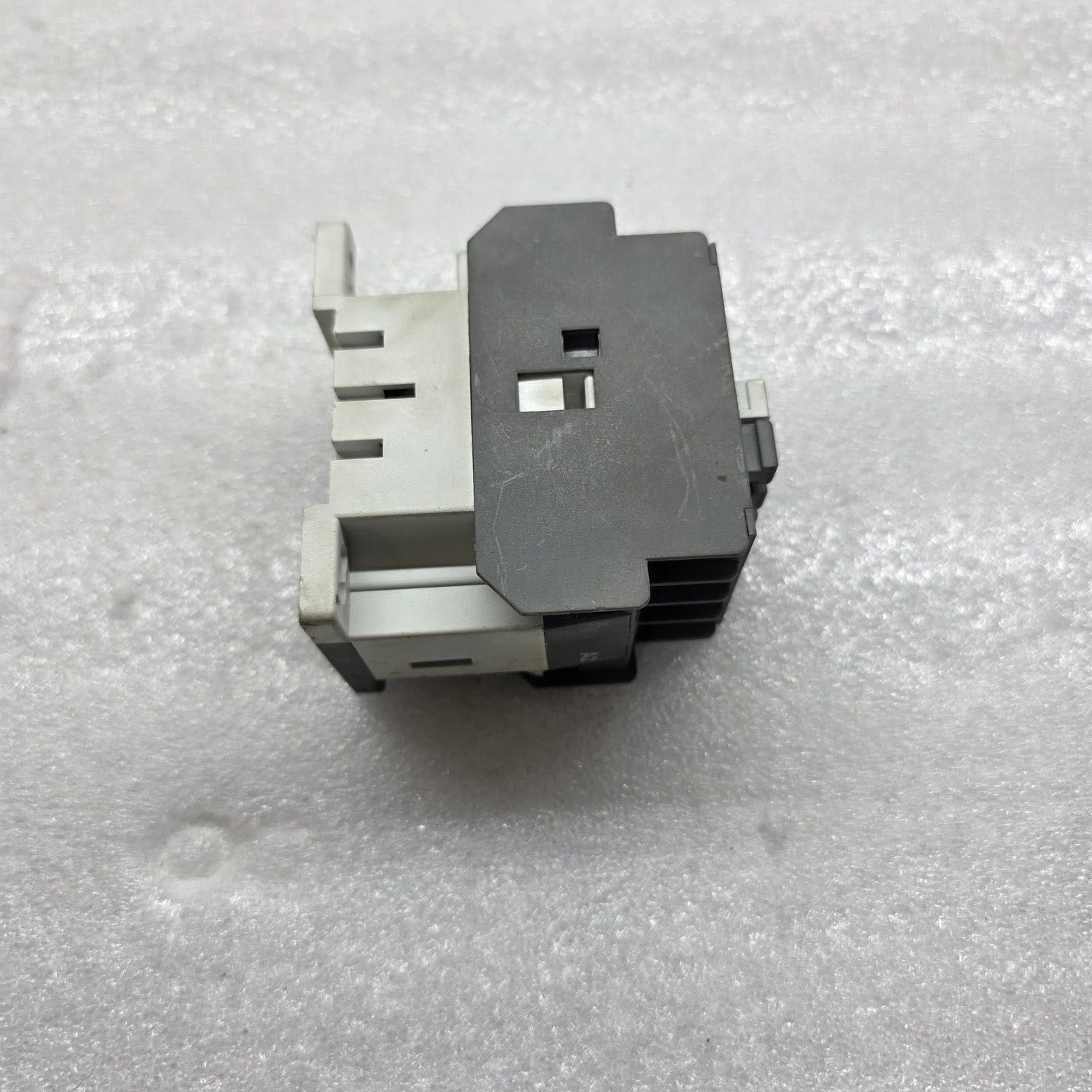 ABB A9-30-10 CONTACTOR 220-240V