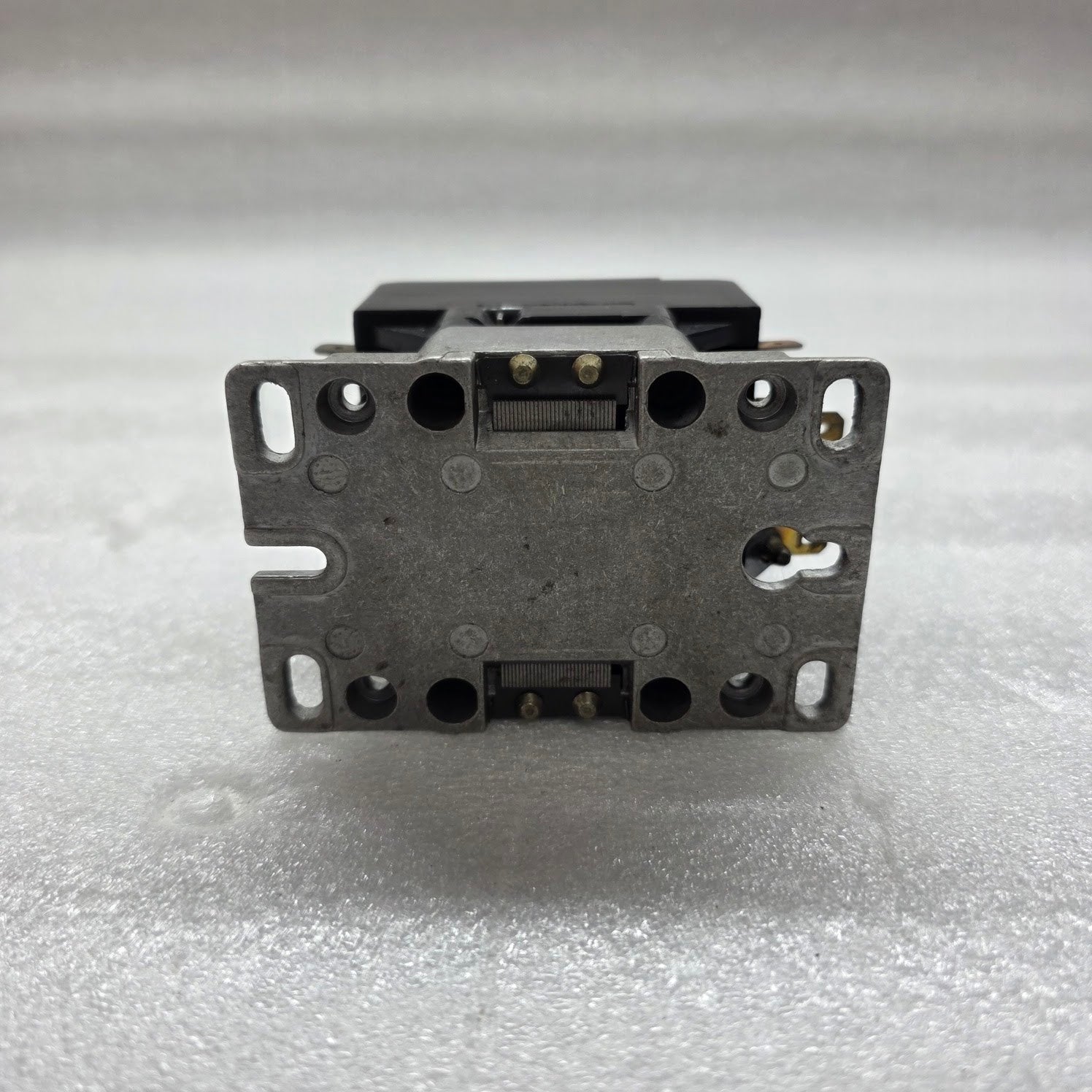 GENERAL ELECTRIC CR353AC3AH4AED MAGNETIC CONTACTOR 30A 24VAC