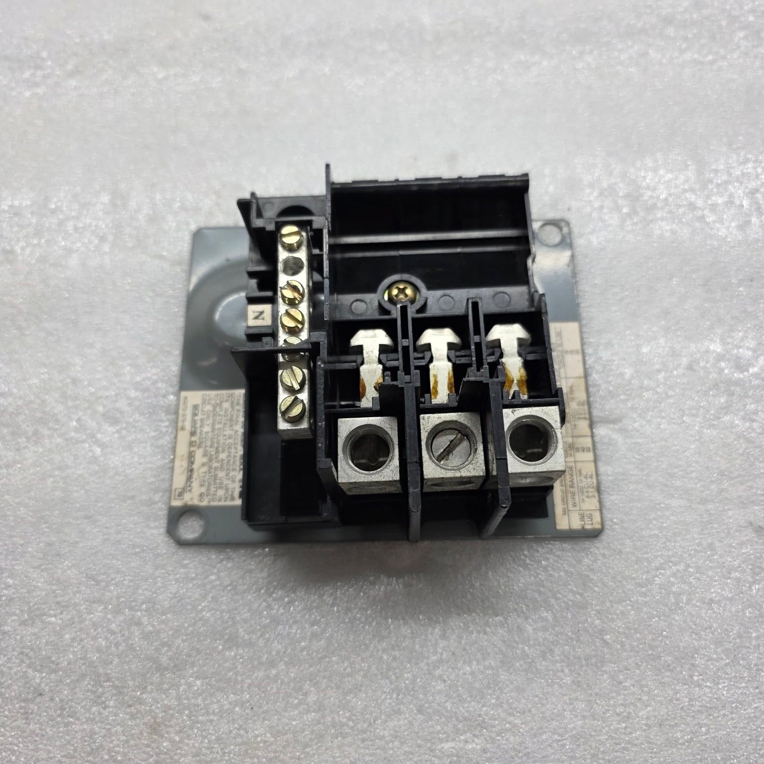 SQUARE D QON403L60N MOUNTING BASE LOAD CENTER