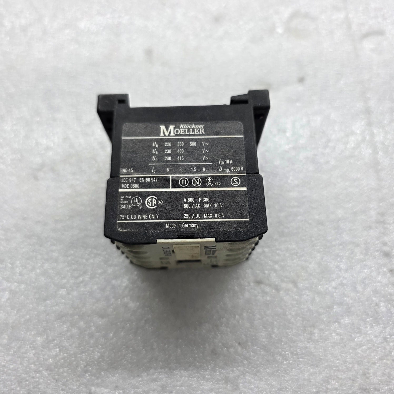 MOELLER DIL-ER-22-GI CONTACTOR RELAY