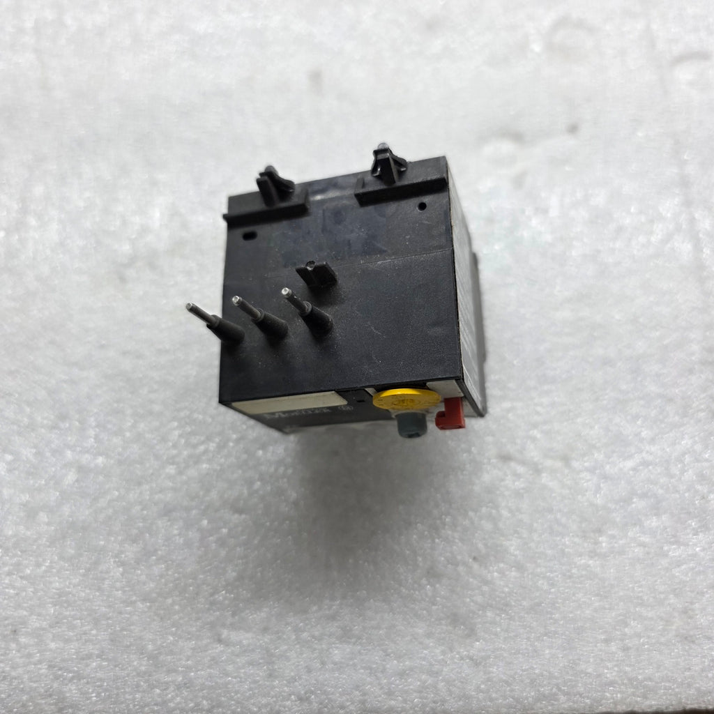 MOELLER ZE-0.6 THERMAL OVERLOAD RELAY 0.4-0.6A