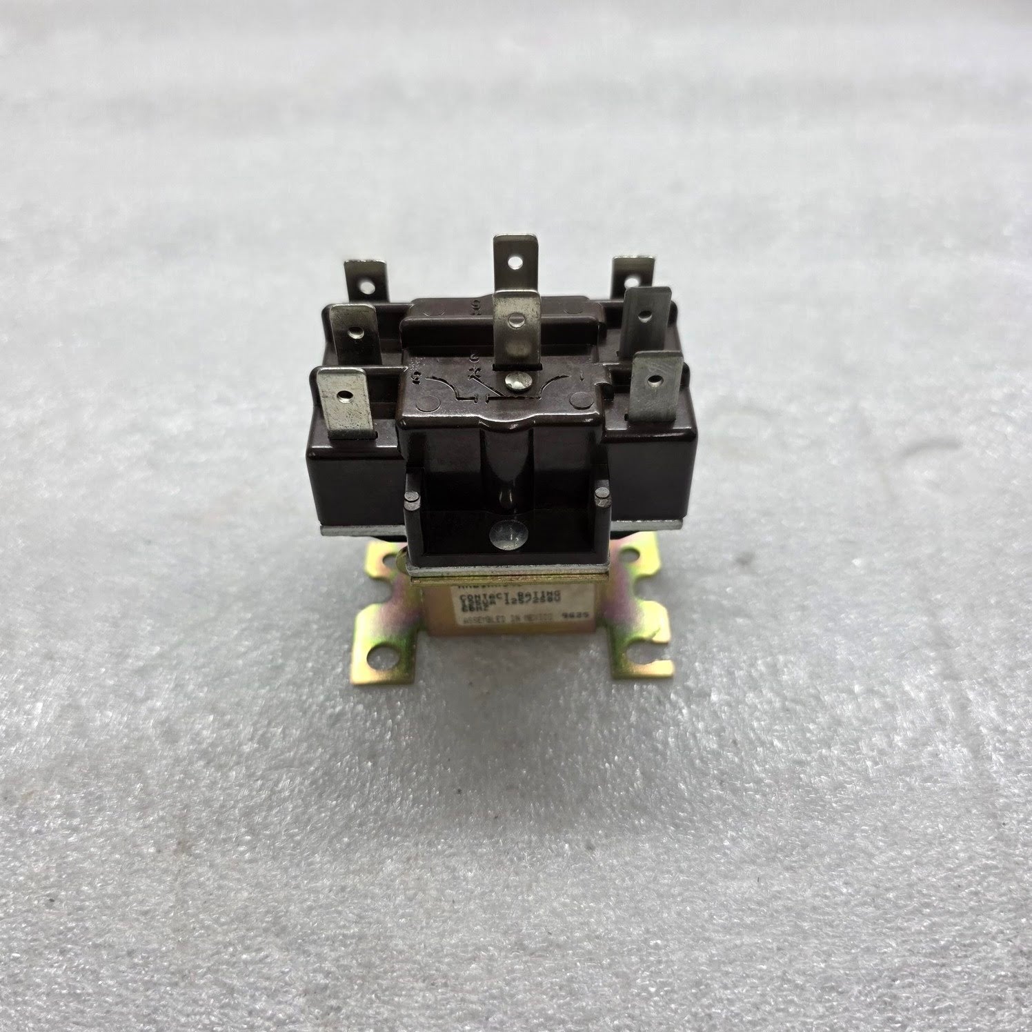 WHITE RODGERS W-R7RBM 2-POLE RELAY 91-162006-16302 24V HN61KK040