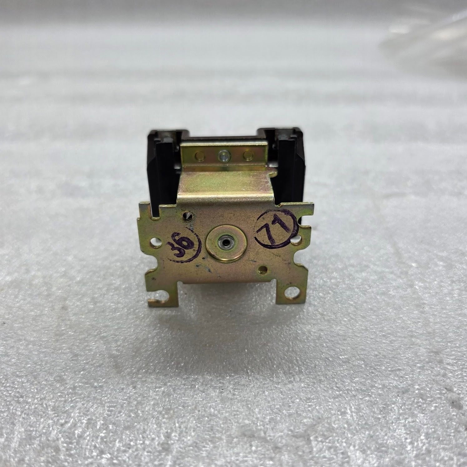 WHITE RODGERS W-R7RBM 2-POLE RELAY 91-162006-16302 24V HN61KK040