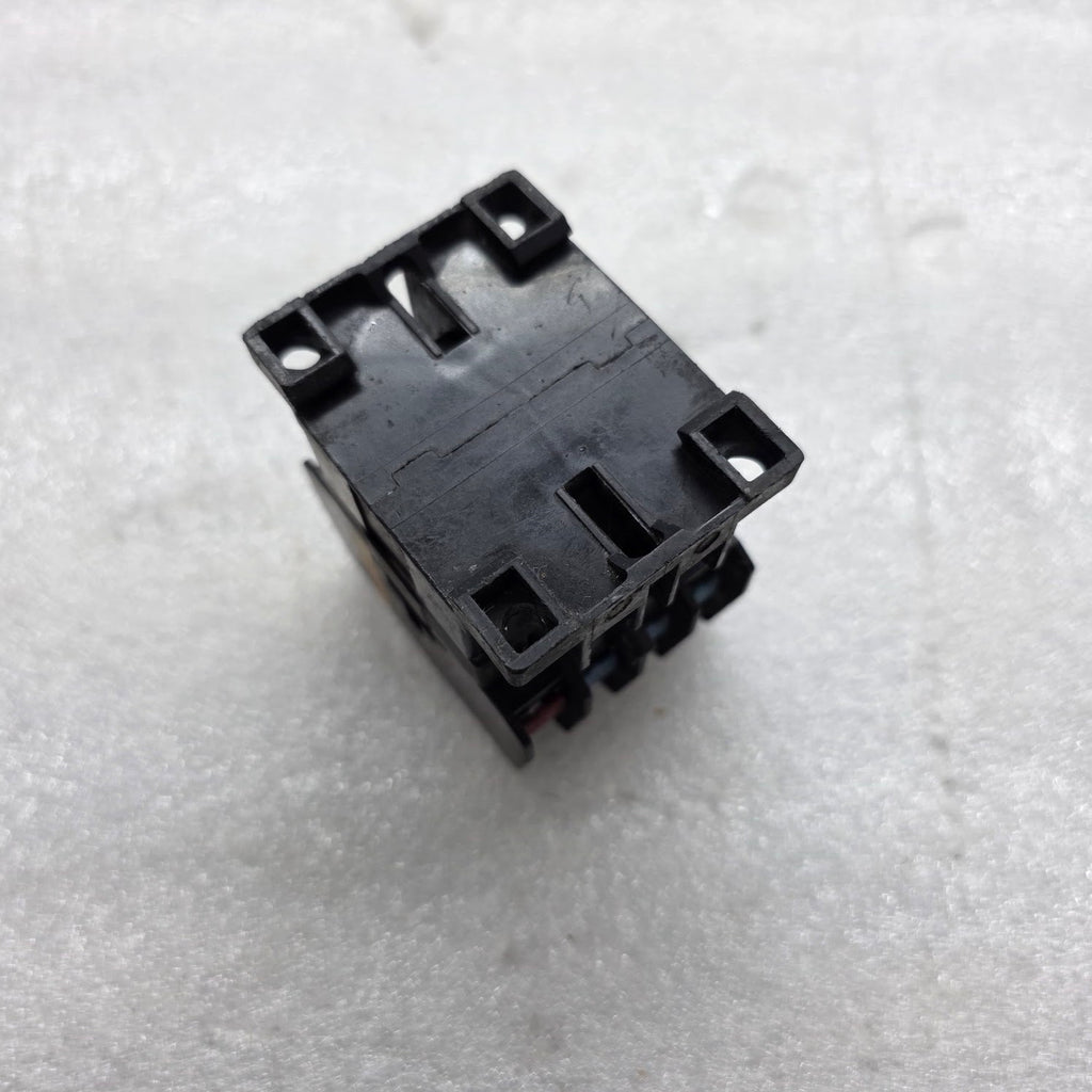BENEDIKT & JAGER K2-12A01 MAGNETIC CONTACTOR 30A