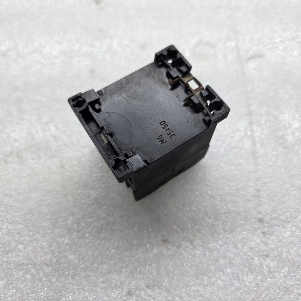 MOELLER DIL ER-31 CONTROL RELAY