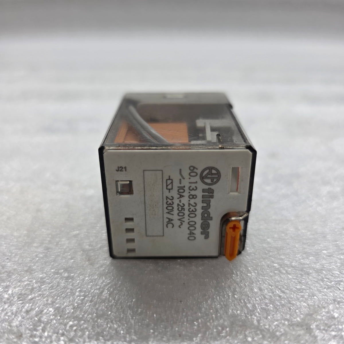 FINDER 60.13.8.230.0040 PLUG IN RELAY